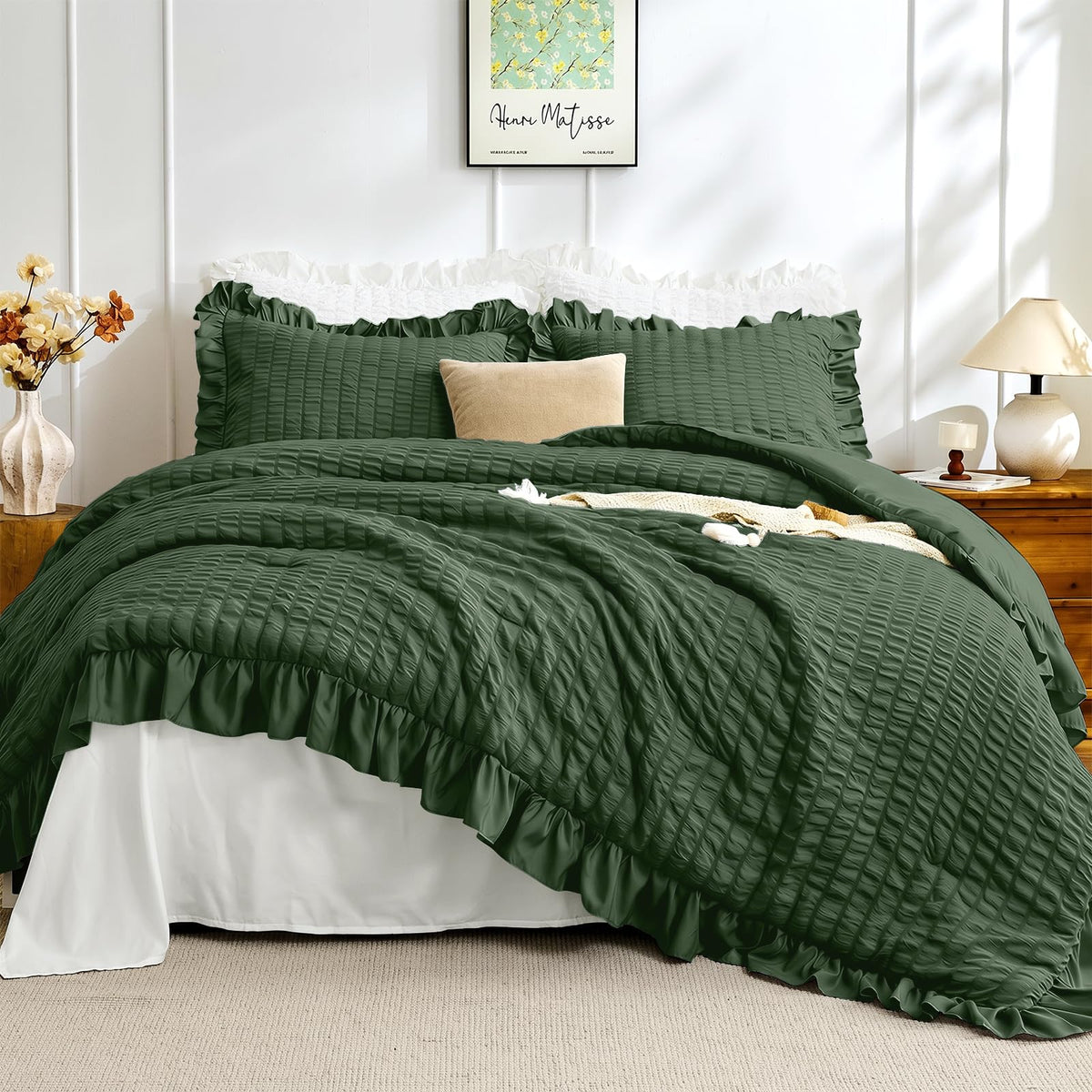JOLLYVOGUE Ivory Comforter Full Size, 3 Pieces Seersucker Lightweight Full Size Bedding, All Season Fluffy Microfiber Bedding Comforter Set with 1 Ruffle Comforter and 2 Ruffle Pillowshams