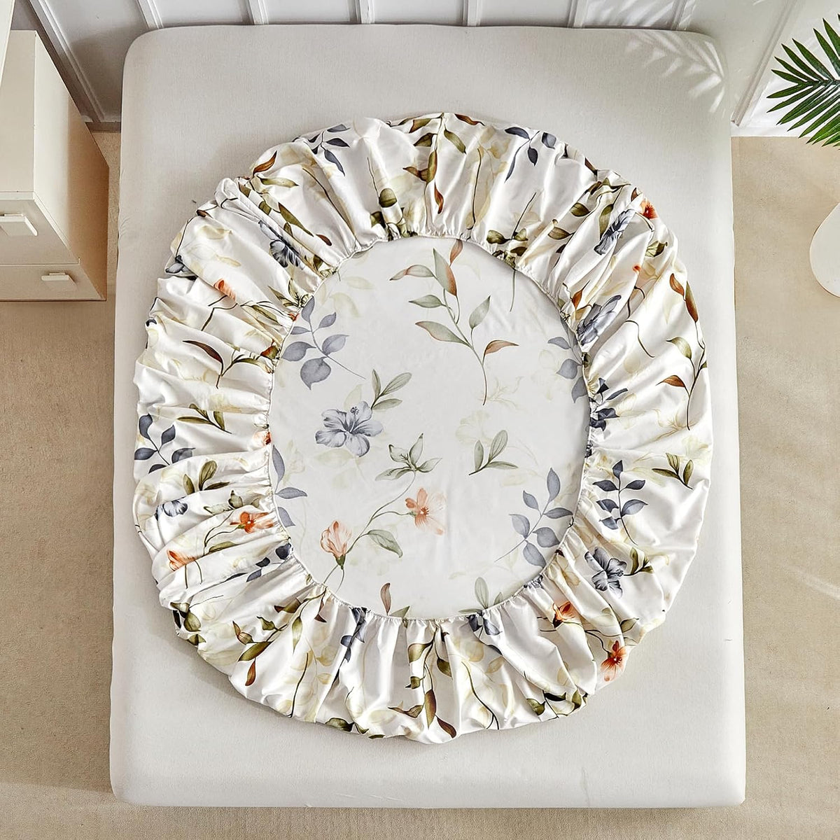 Tokokimo Queen Size Fitted Sheet with 2 Pillowcases, White & Floral Print