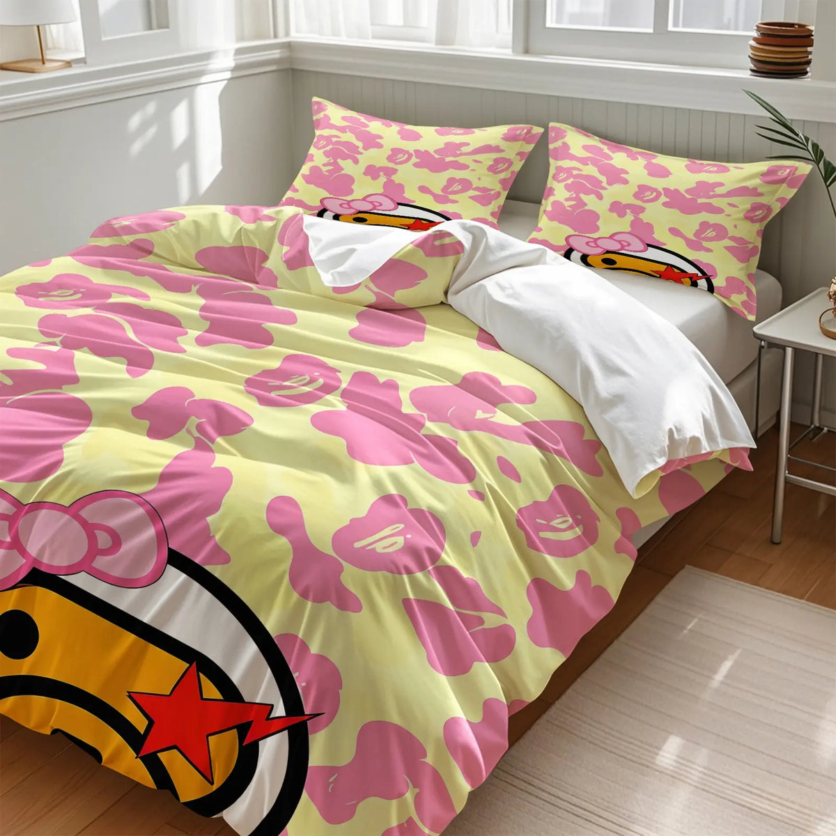 Y2K American Retro Pink Camo Cartoon Graphic Duvet Cover Set, Include 1 Comforter Cover and 1/2 Pillowcases, Stylish Star Element Quilt Cover, Creative Bedroom Dorm Trendy Bedding Print Bedding Set