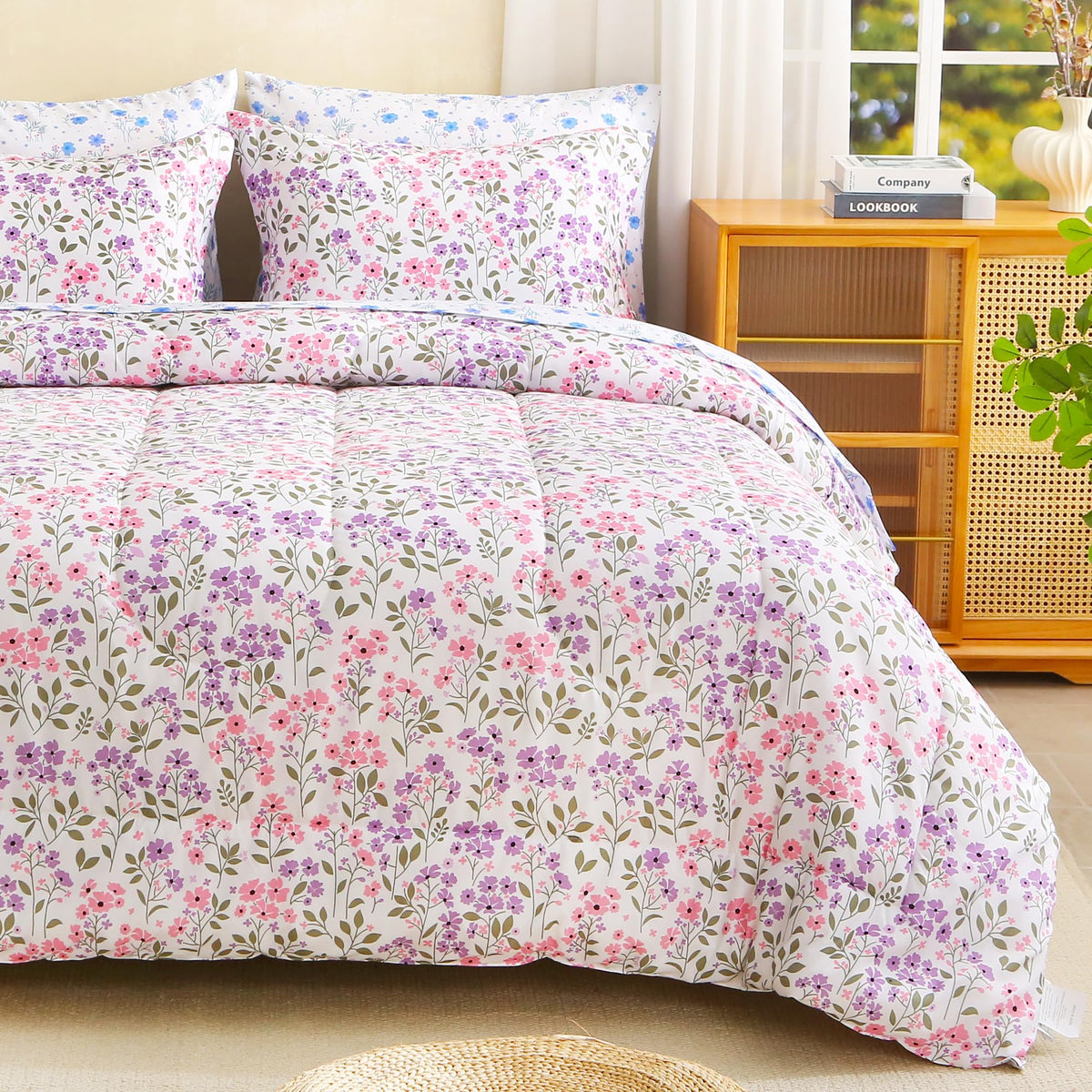 lasoftan Floral Queen Comforter Set with Sheets, 7 piece Luxury Vintage Bedding, Soft Microfiber Bed in a Bag, Cozy Lightweight Bed Set, Damask Boho Flower