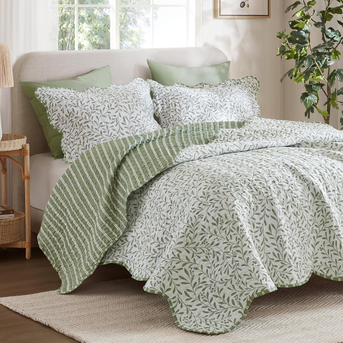 Madison Park Reversible Quilt Set, 3PC Full/Queen Coverlet