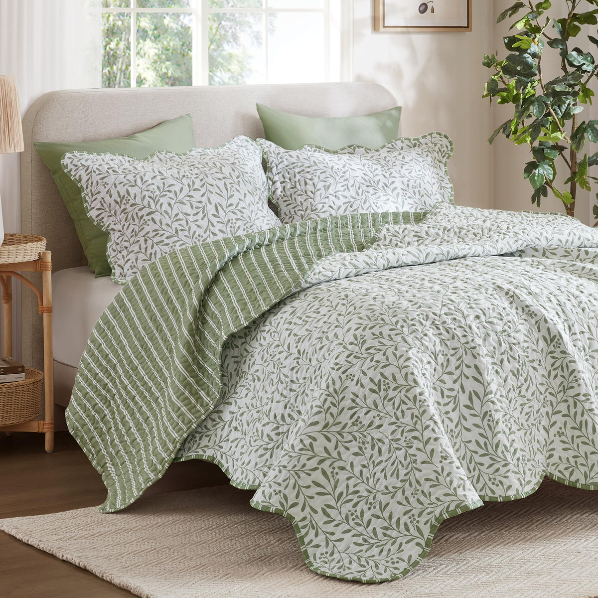 Madison Park Reversible Quilt Set, 3PC Full/Queen Coverlet