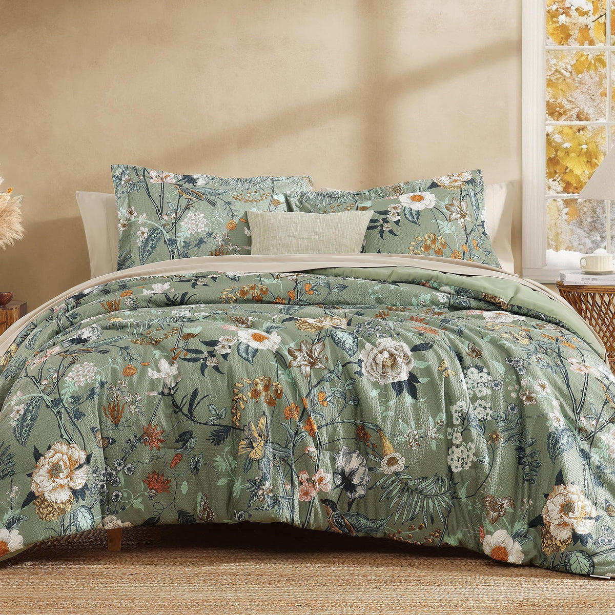 Queen Comforter Set - 7 Pieces Soft Floral Bed in a Bag Queen Bedding Sets