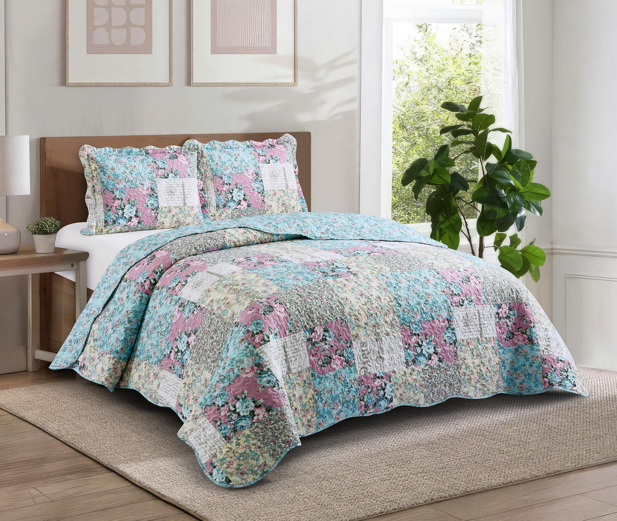 Brilliant Sunshine Rose and Sage Quilt Set, 3-Piece Bedding Sets, Traditional Patchwork Design, Washable and Reversible Bedspread, Soft Lightweight Coverlet, All-Season, Full/Queen, Light Pink Green