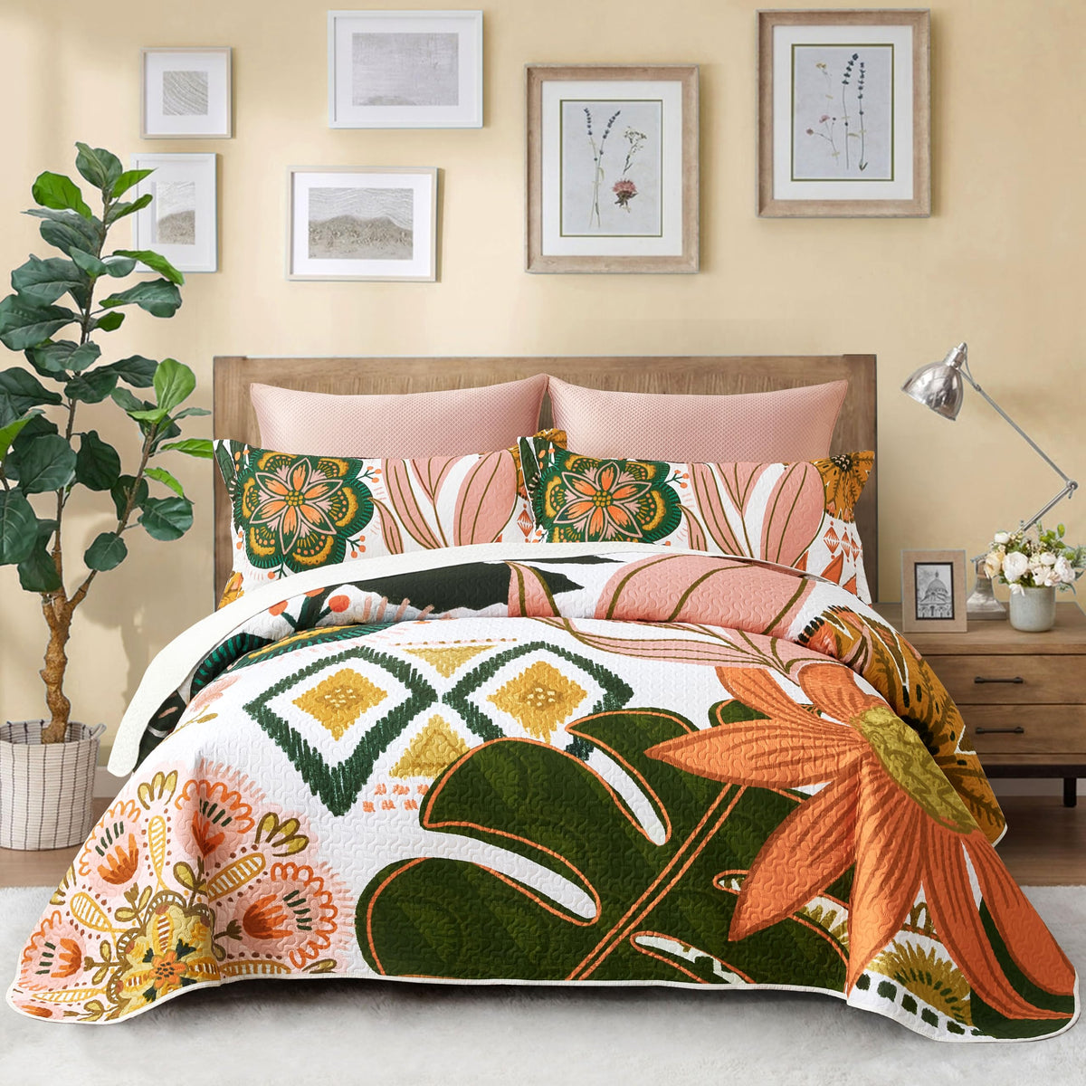 Tyrot 3 Piece Black Boho Floral Butterfly King Quilt Bedding Sets