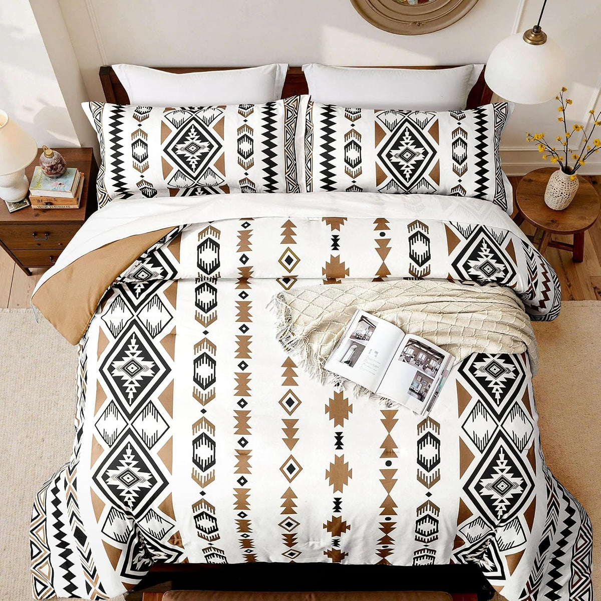 Tyrot King Comforter Set – 3 Piece Brown Boho Aztec Bedding, Western Southwestern Style Comforter Sets, Soft Lightweight Comforter for All Seasons, 1 Comforter & 2 Pillow Shams