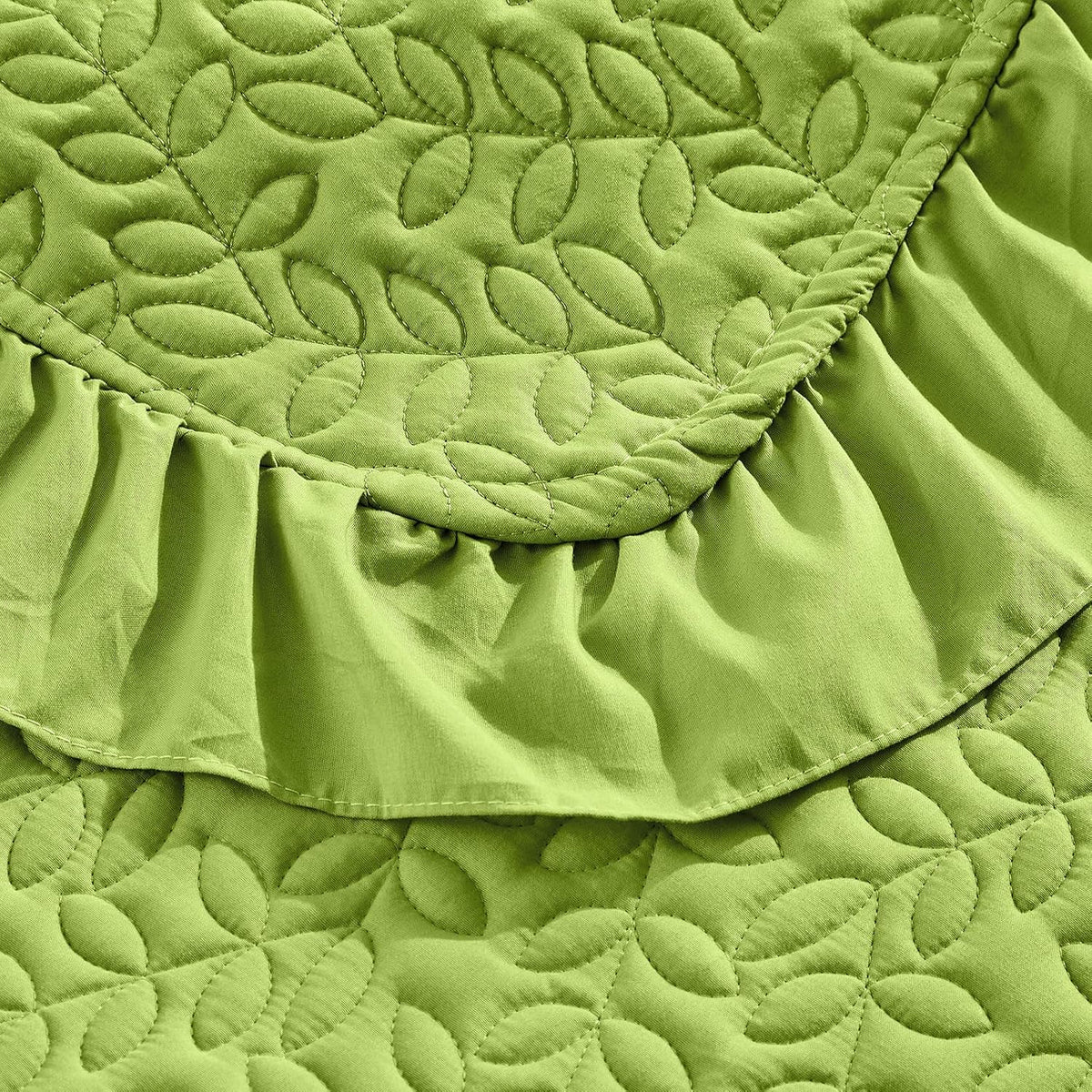 Ruffled Quilt Set King Size 96 * 108in - 3 Pieces Solid Shabby Chic Farmhouse Ruffle Bedding Rustic Coverlet & Sets Lightweight Fluffy Summer Oversized Bedspread with Shams for Women Men - Green