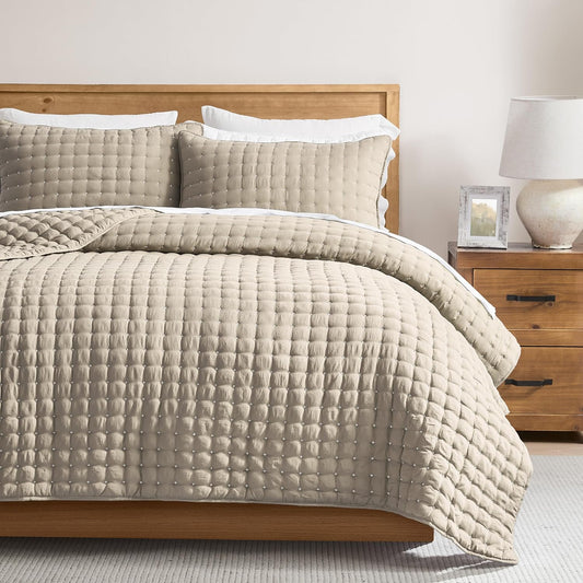 WDCOZY Cloud Soft Quilt Set, King Size, Beige, 3 Pieces 104x90 inches