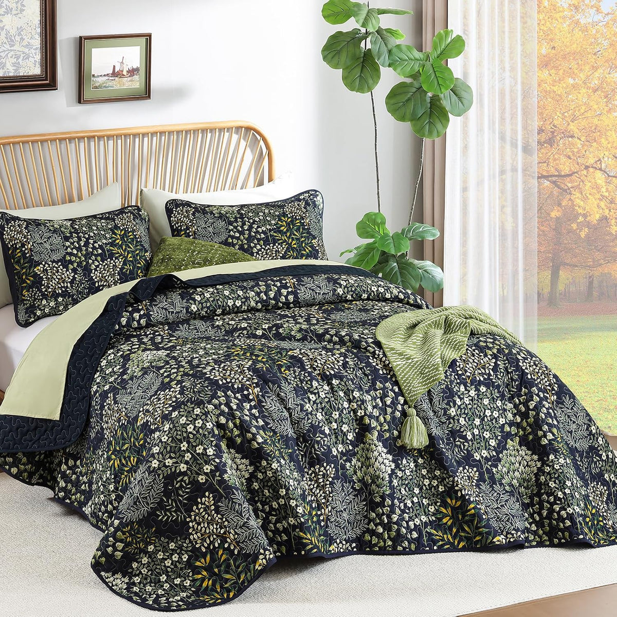 WONGS BEDDING Floral Quilt Set King, 3 Pcs Navy Blue Bedspread Coverlet