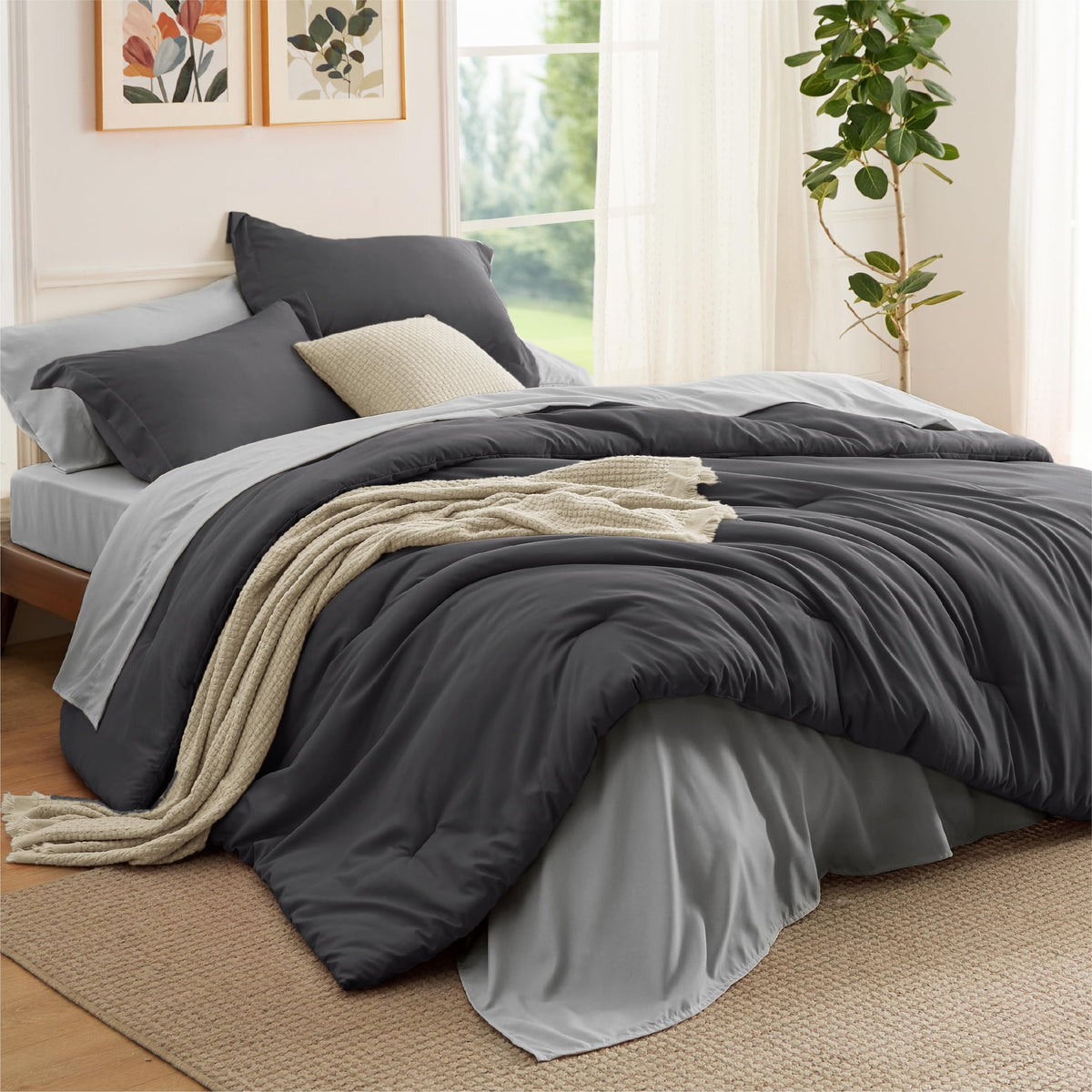 Bedsure Queen Bed in a Bag, Sage Green Comforter Set Contrasting 7 Pieces