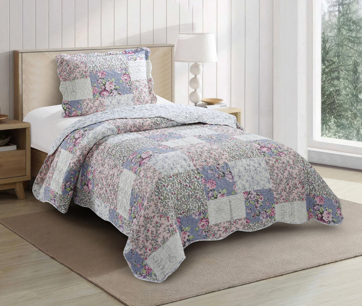 Brilliant Sunshine Rose and Sage Quilt Set, 3-Piece Bedding Sets, Traditional Patchwork Design, Washable and Reversible Bedspread, Soft Lightweight Coverlet, All-Season, Full/Queen, Light Pink Green