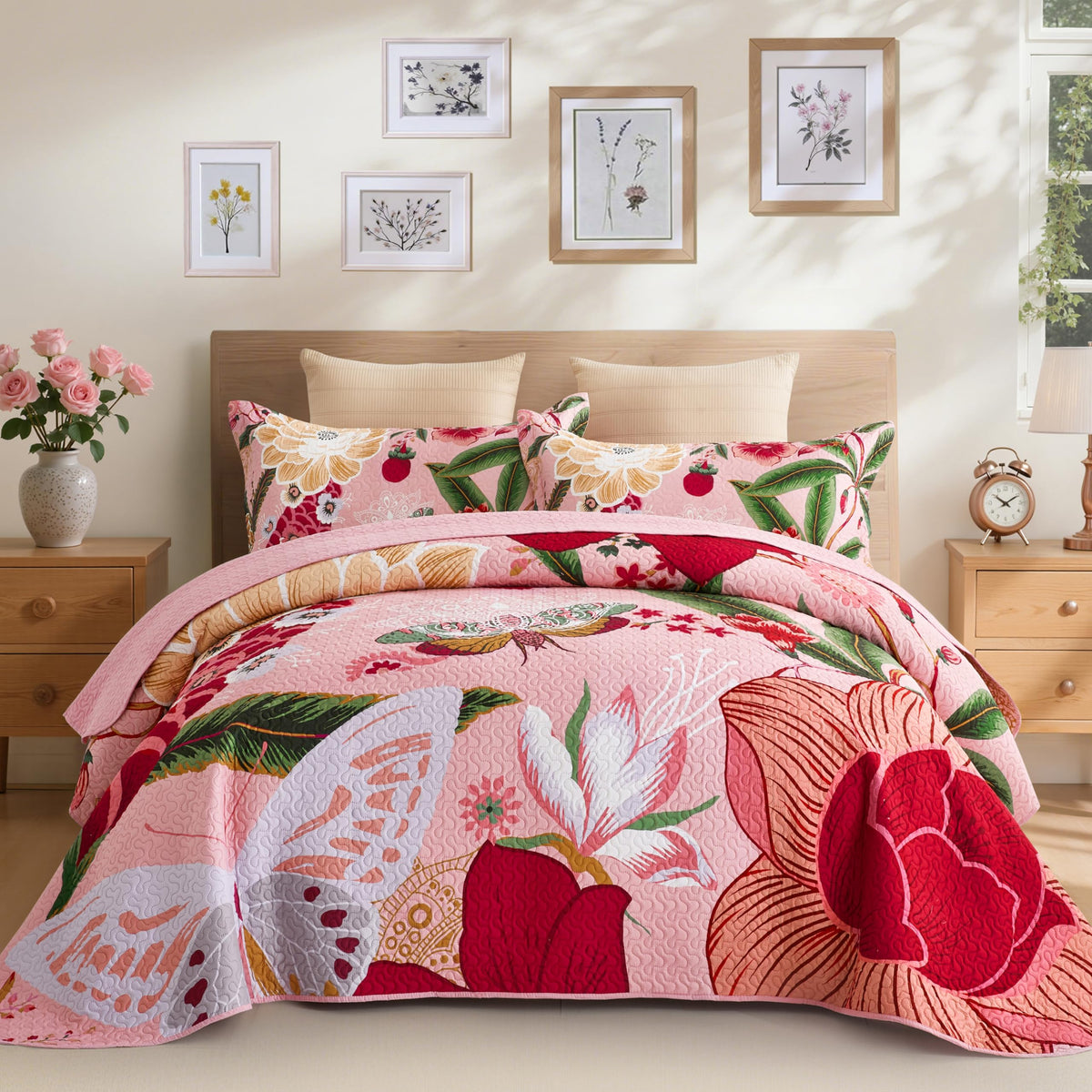 Tyrot 3 Piece Black Boho Floral Butterfly King Quilt Bedding Sets
