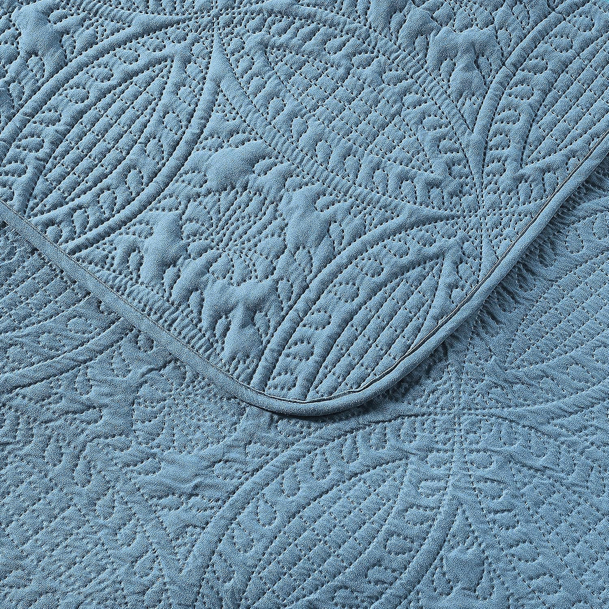 Pure Bedding Quilt Set Full/Queen Size Ash Blue - Oversized Bedspread - Soft Microfiber Lightweight Coverlet for All Season - 3 Piece Includes 1 Quilt and 2 Shams, Geometric Pattern