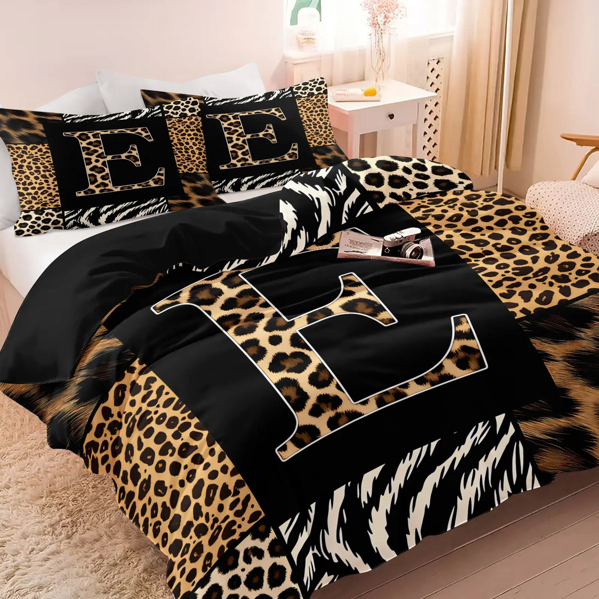 Leopard Zebra Print Letter M Decorative Duvet Cover Set (1 Duvet Cover + 1-2 Pillowcases), Soft Skin Friendly Breathable All Season Bed Linen, Animal Patchwork Letter M HD Vivid Printed Bedding Set, Edgy Modern Bedroom & Dorm Home Decor, Soft Bedding Sets