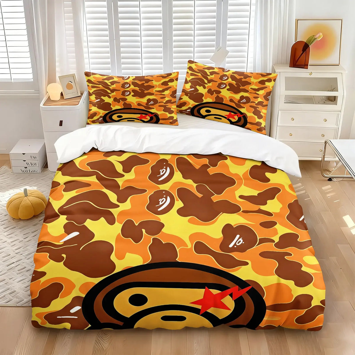 Streetwear Grey Camo Ape Head Duvet Cover Set (1 Duvet Cover + 1-2 Pillowcases), Soft Breathable Bed Linen, Cartoon Monkey Red Star Camouflage HD Digital Printed Vivid Pattern, Trendy Cool Aesthetic Bedroom Decor for All Season Use Camouflage Bedding Set