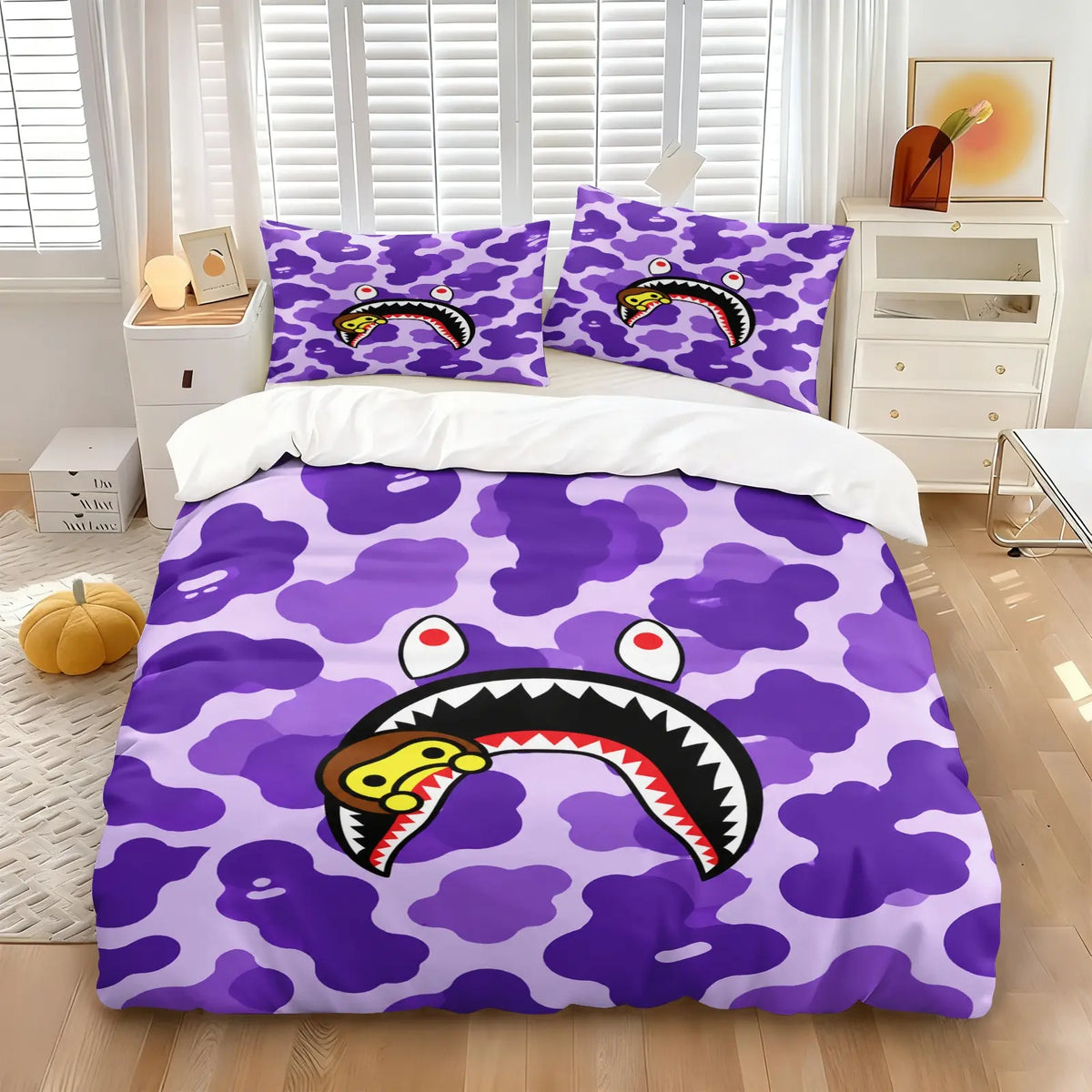 Ape Red & Black Camo Shark Mouth Cartoon Monkey Print Duvet Cover Set, 1 Duvet and 1-2 Pillowcases, Street Trendy Style Comfortable Easy Care Bedding, Ideal for Teen Hypebeast Bedroom Dorm Gaming Room Decor