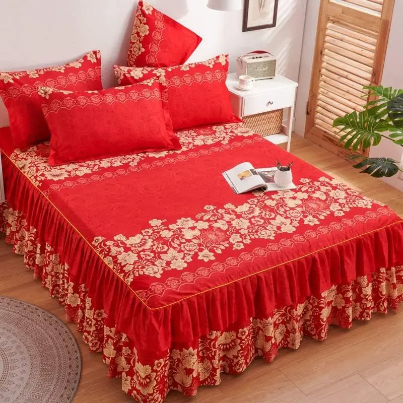 3pcs Ditsy Floral Printed Flat Weave Silky Microfiber Macrame Bedding Set - Multi-Size King/Queen, Wrinkle Resistant, Lightweight Coverlet, Breathable Dust Skirt, Durable Cool All-Seasons Decorative Bedding, Fade Resistant, Machine Washable for Bedroom