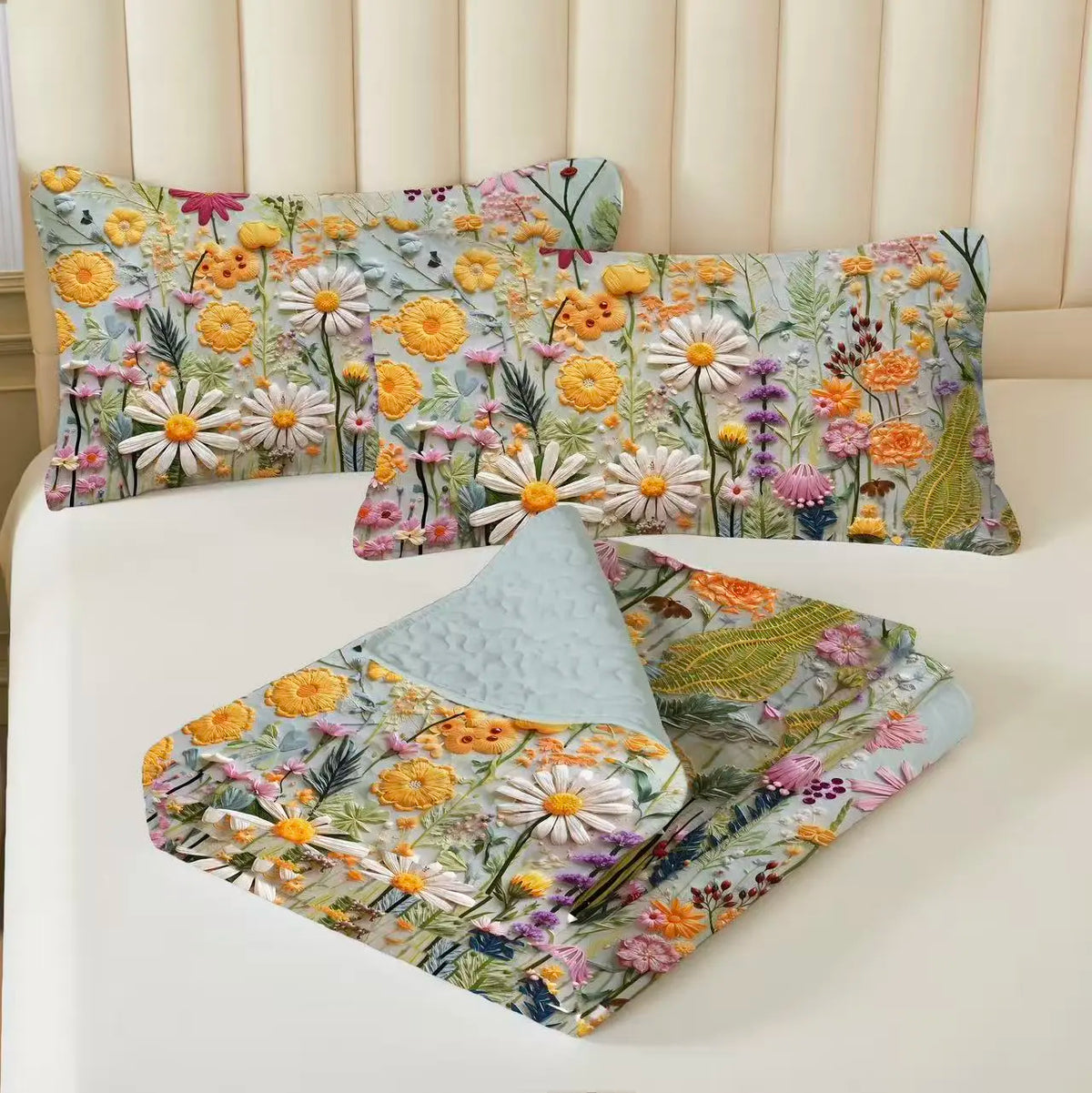 Bohemian-Style Bright Floral Chrysanthemum-Print Microfiber Bedding Set, Ultra-Thin Quilted Quilt, Breathable Micro Top, Fade-Resistant, Soft All-Season Bedding,sohochic