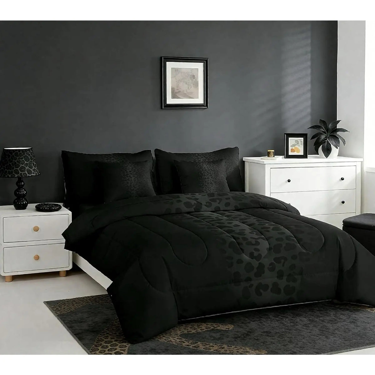 Feelyou Black Leopard Wildlife Motif 7-Piece Bed in a Bag, All-Season Machine Washable Set with Comforter, Fitted Sheet, Flat Sheet, Pillow Shams & Pillowcases (Queen Comforter Set, King Compatible),sohochic
