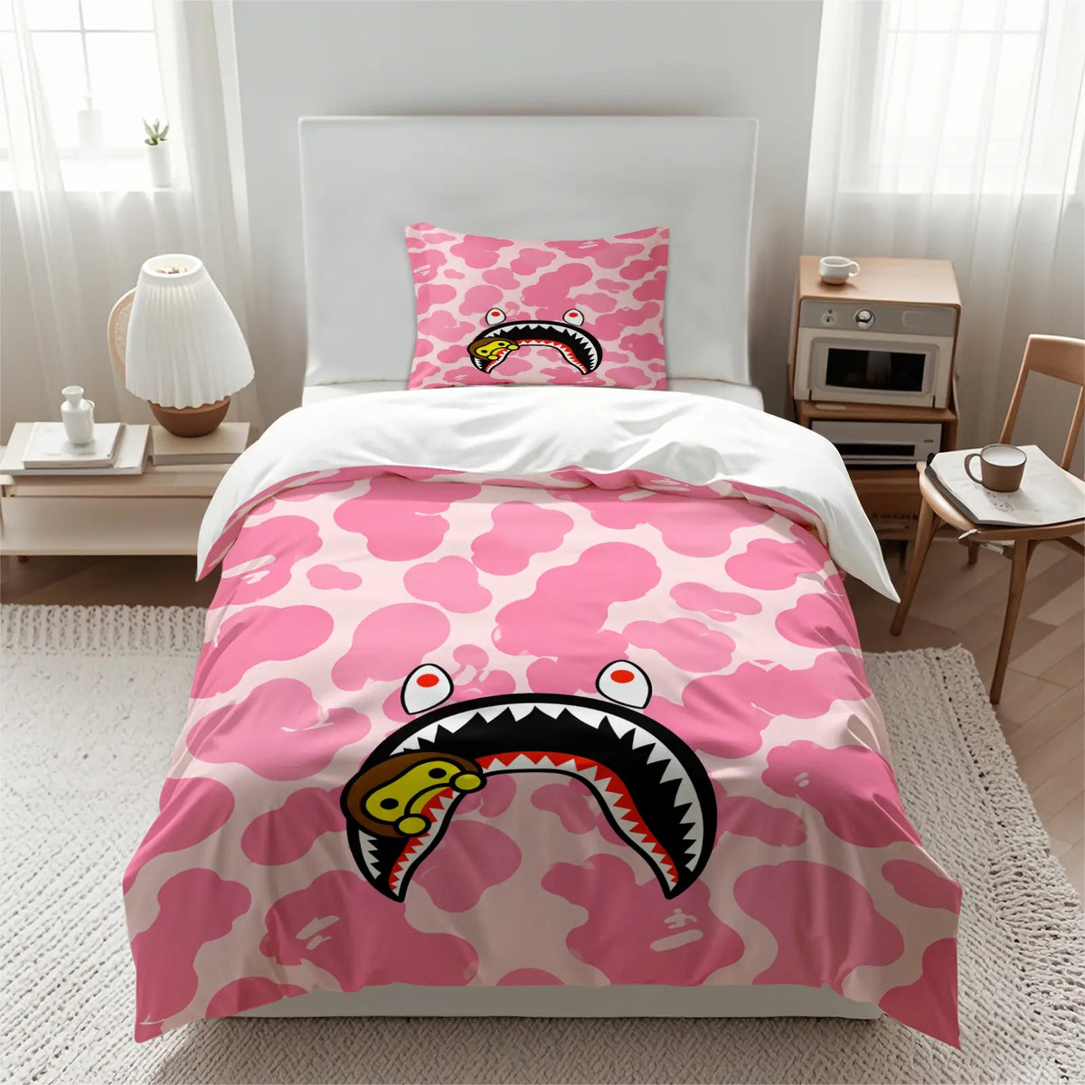 Ape Red & Black Camo Shark Mouth Cartoon Monkey Print Duvet Cover Set, 1 Duvet and 1-2 Pillowcases, Street Trendy Style Comfortable Easy Care Bedding, Ideal for Teen Hypebeast Bedroom Dorm Gaming Room Decor